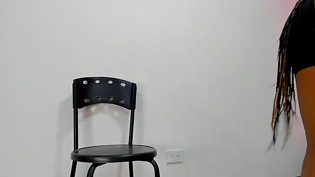 Snapshot of malu_horny_69 chatting on December 2024 11:41:02 AM malu horny 69 online show from December 2024 11:41:02 AM