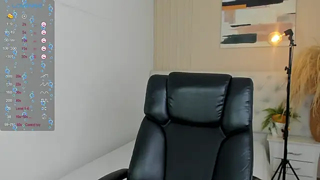 LOISE-XX online show from July 2026 08:39:02 AM