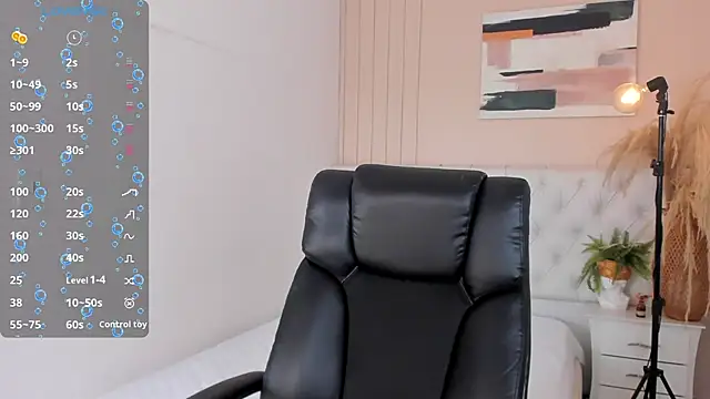 LOISE-XX online show from July 2026 02:59:01 PM