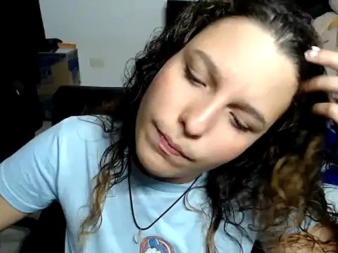 alexia 87 online show from January 2025 02:25:01 AM