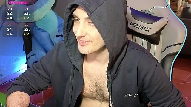 Snapshot of Gil_gamesh90 chatting on March 2025 02:36:01 PM Gil gamesh90 online show from March 2025 02:36:01 PM