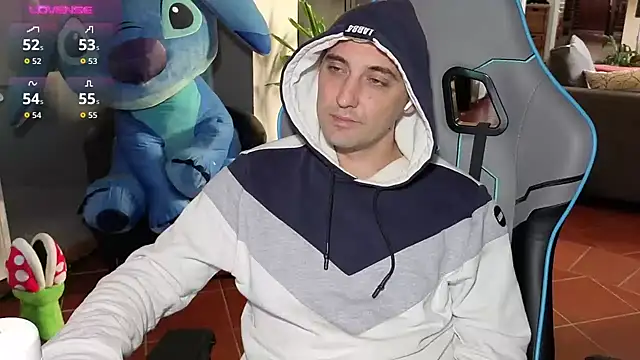 Snapshot of Gil_gamesh90 chatting on September 2025 07:36:01 AM Gil gamesh90 online show from September 2025 07:36:01 AM