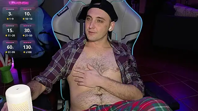 Snapshot of Gil_gamesh90 chatting on January 2026 06:11:02 PM Gil gamesh90 online show from January 2026 06:11:02 PM