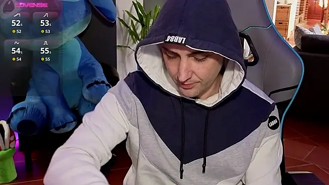 Snapshot of Gil_gamesh90 chatting on February 2026 12:12:01 PM Gil gamesh90 online show from February 2026 12:12:01 PM