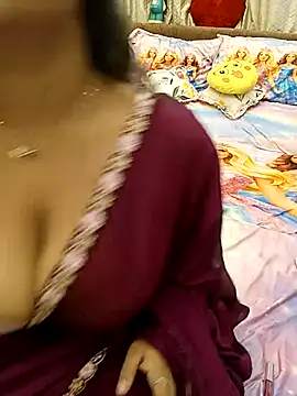 Snapshot of Divya_girl chatting on July 2026 10:05:02 PM Divya girl online show from July 2026 10:05:02 PM