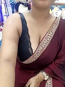 Snapshot of Divya_girl chatting on July 2026 01:03:01 PM Divya girl online show from July 2026 01:03:01 PM
