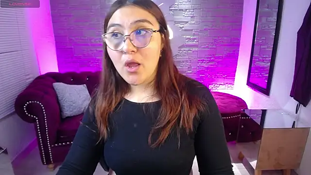 conniejames m online show from May 2026 11:39:02 AM