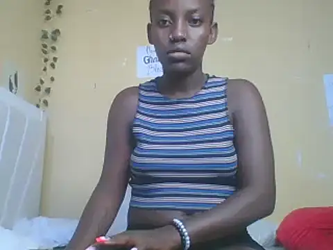 HoLy-ViRgiN online show from February 2025 12:43:02 PM