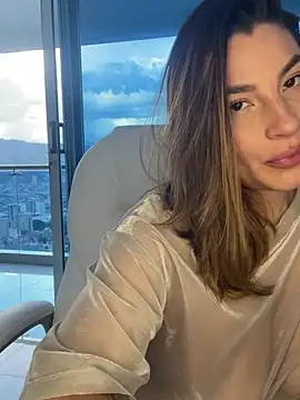 Snapshot of SaharaRush_ chatting on February 2025 01:37:01 AM SaharaRush online show from February 2025 01:37:01 AM