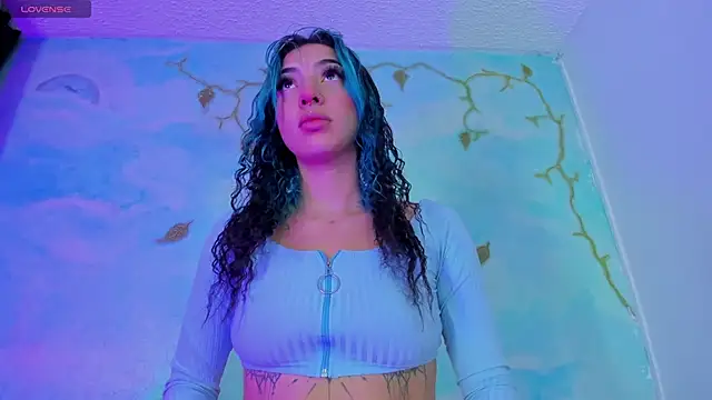 SaturnooStonee online show from October 2025 06:58:01 AM