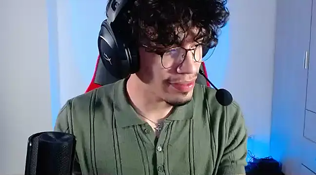 BigDragonBoy online show from March 2025 10:31:02 PM