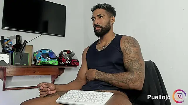 Snapshot of Xander_Str0ng chatting on January 2026 12:21:02 PM Xander Str0ng online show from January 2026 12:21:02 PM