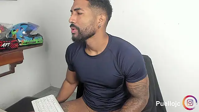 Snapshot of Xander_Str0ng chatting on March 2026 11:26:02 AM Xander Str0ng online show from March 2026 11:26:02 AM