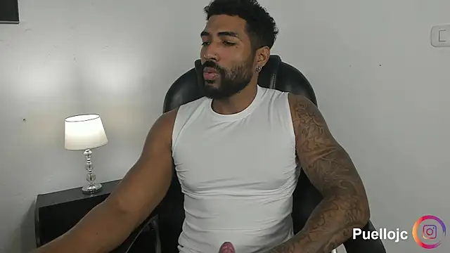 Snapshot of Xander_Str0ng chatting on April 2026 12:54:01 PM Xander Str0ng online show from April 2026 12:54:01 PM