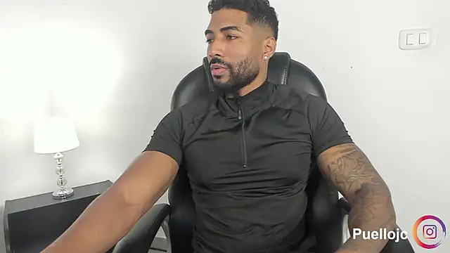 Snapshot of Xander_Str0ng chatting on April 2026 12:21:01 PM Xander Str0ng online show from April 2026 12:21:01 PM