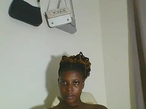 Blacksweetbeb online show from February 2025 01:35:02 PM