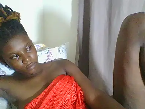 Blacksweetbeb online show from February 2025 07:47:02 AM