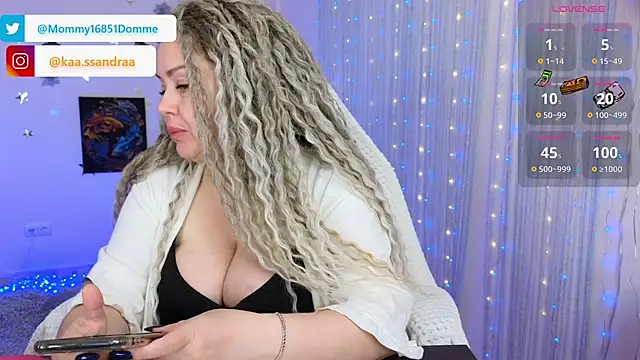 misskaassandraa online show from January 2025 06:12:02 PM