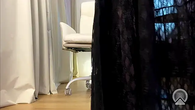 misskaassandraa online show from June 2026 11:15:02 AM