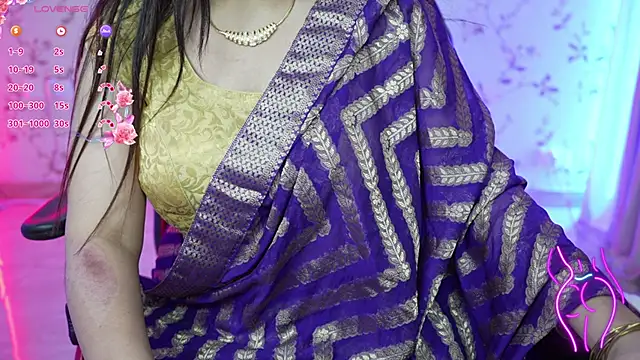 Snapshot of only_aleesha chatting on January 2025 06:02:01 PM only aleesha online show from January 2025 06:02:01 PM