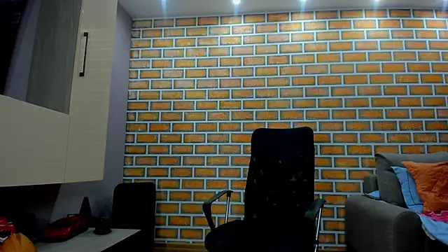 Snapshot of hottitsAnna chatting on February 2025 02:24:02 PM hottitsAnna online show from February 2025 02:24:02 PM