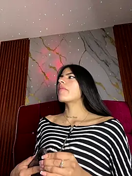 liss hot  online show from September 2025 09:06:02 PM