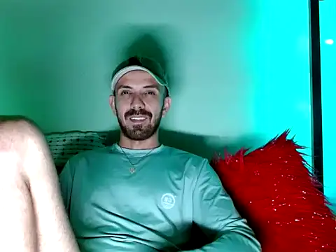 Tomas Tylor online show from April 2026 02:27:02 AM