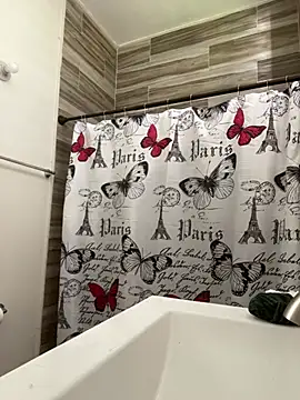 Snapshot of ladycreamypr2 chatting on March 2026 11:25:01 AM ladycreamypr2 online show from March 2026 11:25:01 AM