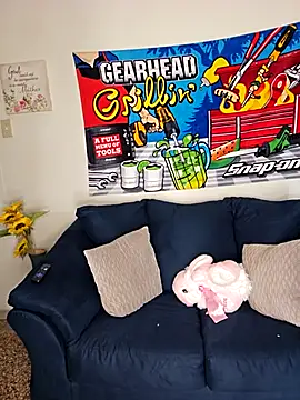 Snapshot of ladycreamypr2 chatting on April 2026 08:07:02 PM ladycreamypr2 online show from April 2026 08:07:02 PM