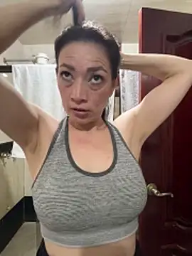 Snapshot of Yulia_sx chatting on January 2026 08:40:02 PM Yulia sx online show from January 2026 08:40:02 PM