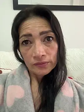 Yulia sx online show from March 2026 10:05:01 PM