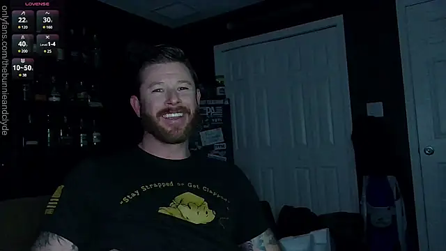 chillinthemosttt online show from January 2025 04:20:01 AM