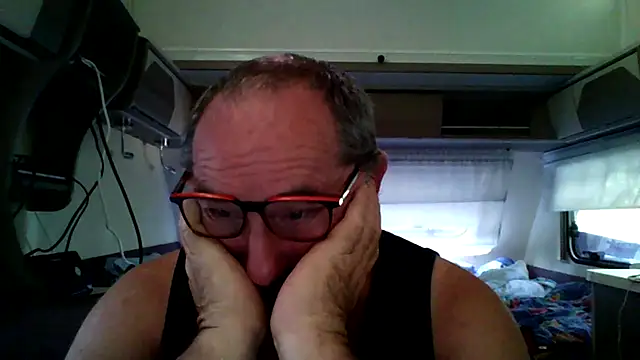 gillou1234 online show from July 2026 03:21:02 PM