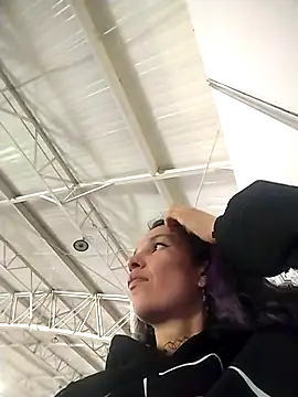 rebekka simpson online show from October 2025 09:25:01 PM