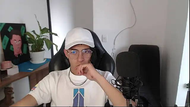 Snapshot of jay_dimarco2 chatting on February 2026 10:19:01 PM jay dimarco2 online show from February 2026 10:19:01 PM