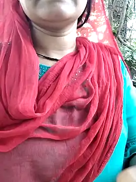 Snapshot of Hot-rubina chatting on February 2025 10:18:01 AM Hot-rubina online show from February 2025 10:18:01 AM