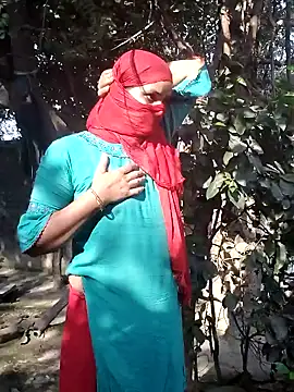 Snapshot of Hot-rubina chatting on February 2025 03:45:02 AM Hot-rubina online show from February 2025 03:45:02 AM