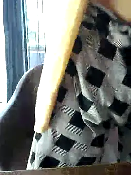 Snapshot of Hot-rubina chatting on March 2025 11:22:01 PM Hot-rubina online show from March 2025 11:22:01 PM