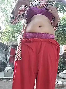 Snapshot of Hot-rubina chatting on November 2025 05:30:02 AM Hot-rubina online show from November 2025 05:30:02 AM