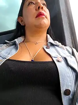 Bella keny online show from June 2026 02:33:01 PM