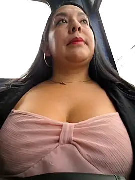 Bella keny online show from June 2026 07:05:01 PM