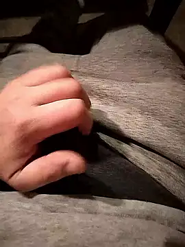 Snapshot of A_man_in_public chatting on February 2026 06:31:01 PM A man in public online show from February 2026 06:31:01 PM