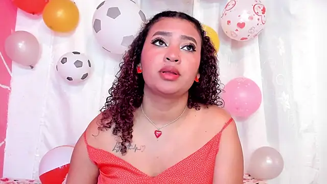 JessyZoe online show from July 2026 02:33:01 PM
