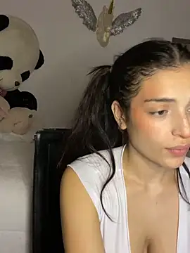 dakota le online show from December 2024 12:23:01 AM