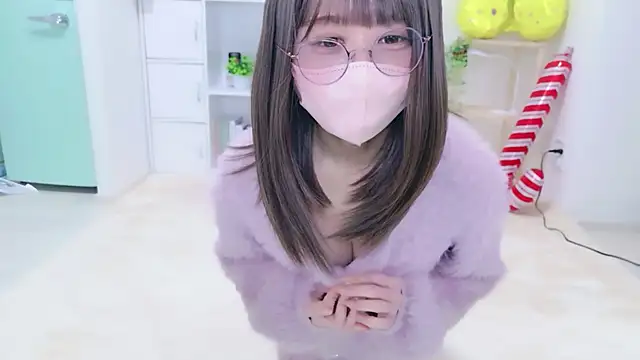 Snapshot of chihiro_ri chatting on February 2026 05:27:02 PM chihiro ri online show from February 2026 05:27:02 PM