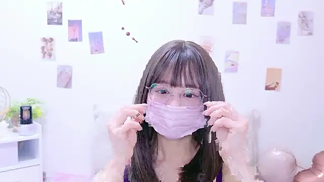 Snapshot of chihiro_ri chatting on February 2026 10:30:02 PM chihiro ri online show from February 2026 10:30:02 PM