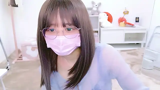 Snapshot of chihiro_ri chatting on June 2026 11:57:01 AM chihiro ri online show from June 2026 11:57:01 AM