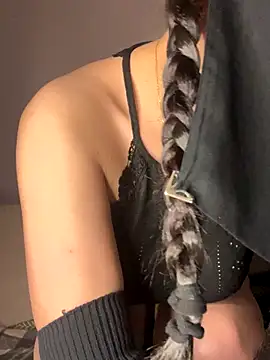 Jumanaa online show from December 2025 08:25:02 PM