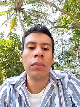 Snapshot of josehot151515 chatting on October 2025 05:10:01 PM josehot151515 online show from October 2025 05:10:01 PM