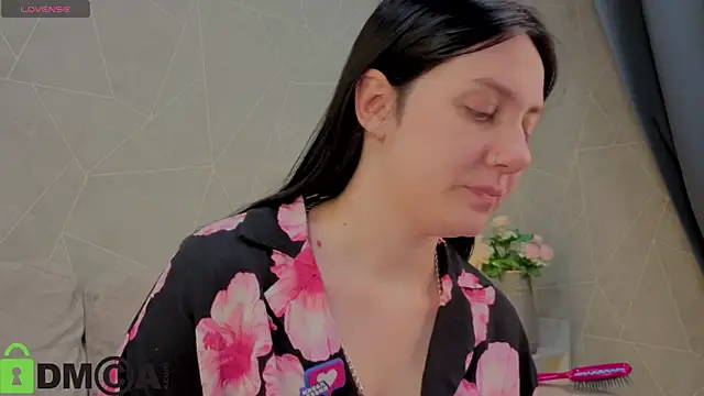 Kvetachka online show from September 2025 12:36:02 AM